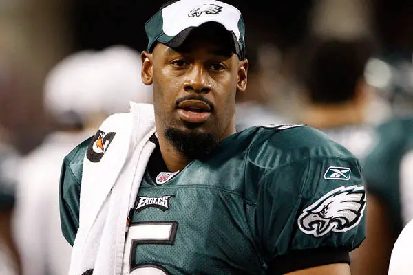 Donovan McNabb: A History of One of the Most Criticized Players in