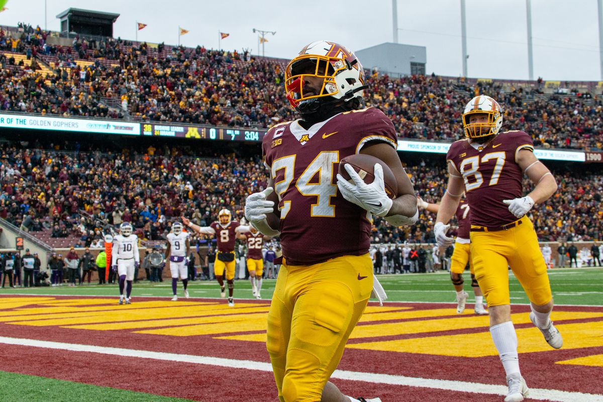 Pinstripe Bowl at Yankee Stadium gets a new title sponsor